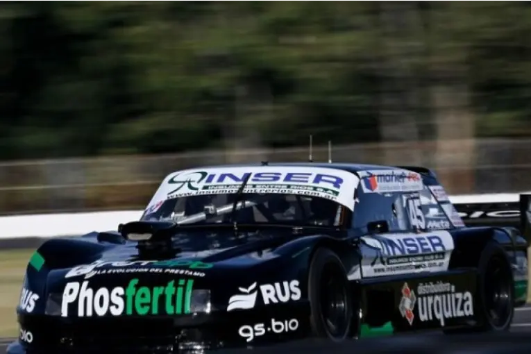 El paranaense Iñaki Arrías ganó de punta a punta en el TC Pista Mouras - imagen de origen
