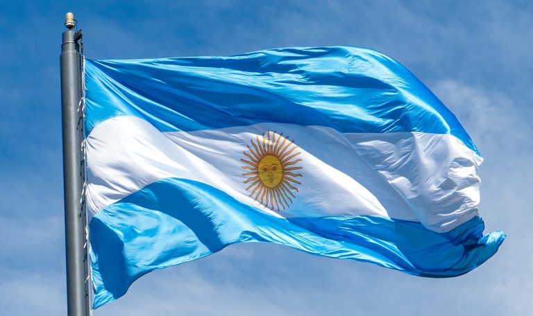 El acto por el Día de la Bandera, instituido para recordar a Manuel Belgrano, se realizará en la estación del Ferrocarril - imagen de origen