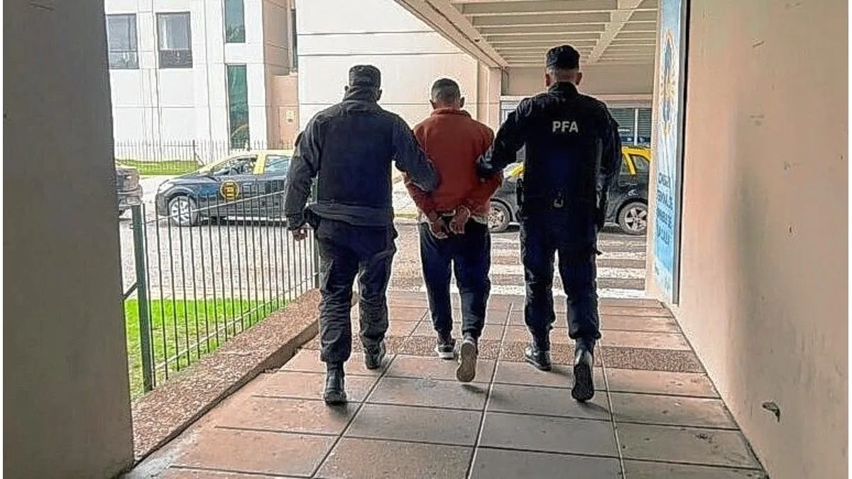 Un prófugo de la Justicia de Entre Ríos fue atrapado en Retiro - imagen de origen