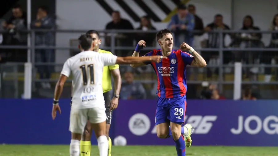 San Lorenzo perdía por dos goles, pero se lo empató a Santos y lidera en la Copa Sudamericana | Análisis - imagen de origen