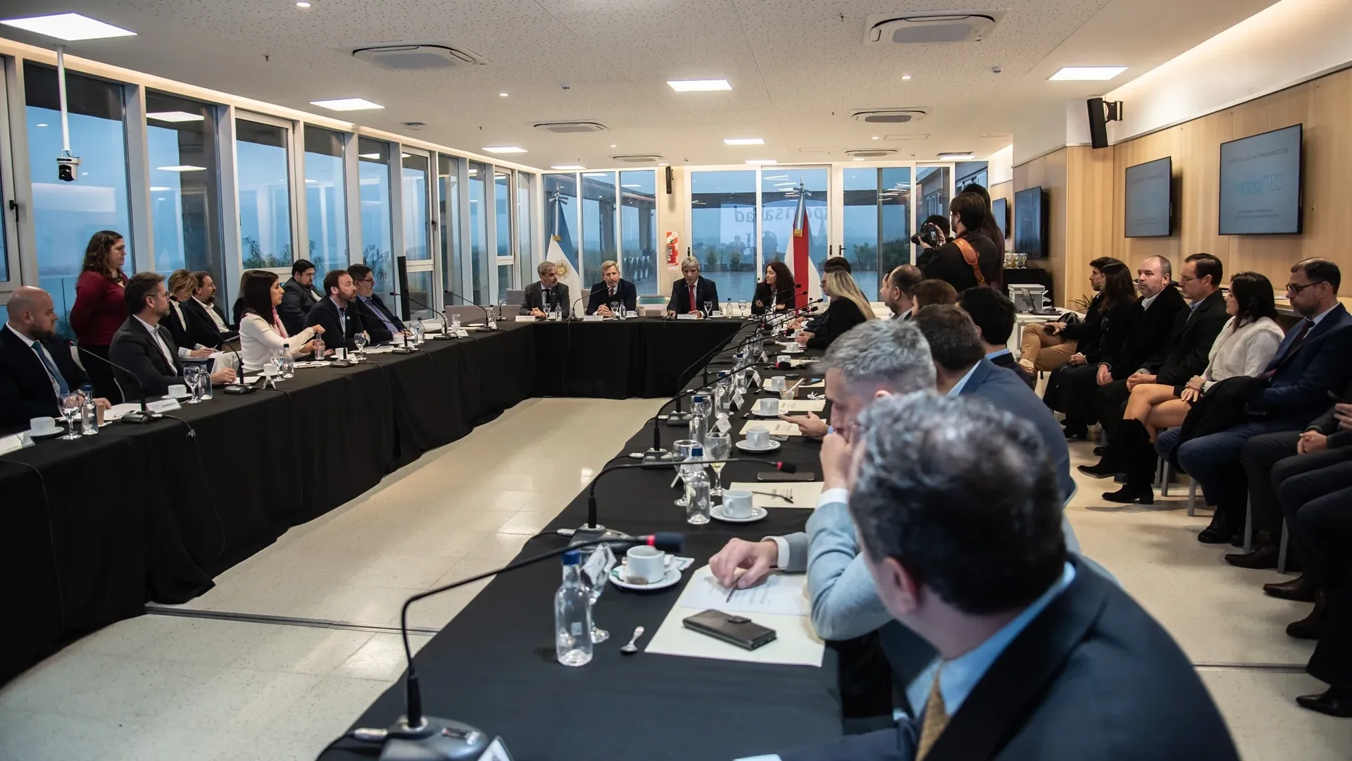 Ministros de Economía destacaron el encuentro federal realizado en Entre Ríos - imagen de origen