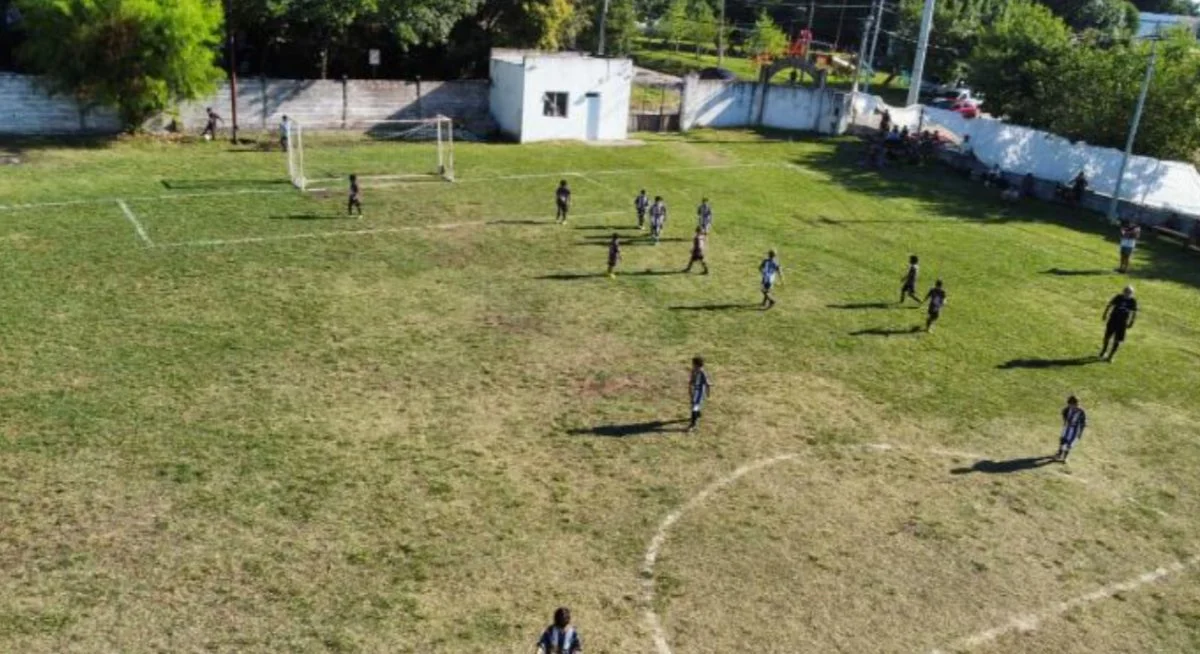 Atlético Uruguay avanza con obras de ampliación en una de sus canchas auxiliares - imagen de origen