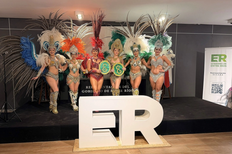 Comparsa Emperatriz representó al Carnaval de Concordia en una muestra internacional en Buenos Aires - imagen de origen