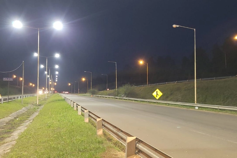 Mejoraron la iluminación en Urquiza al Oeste y Ruta 14 - imagen de origen