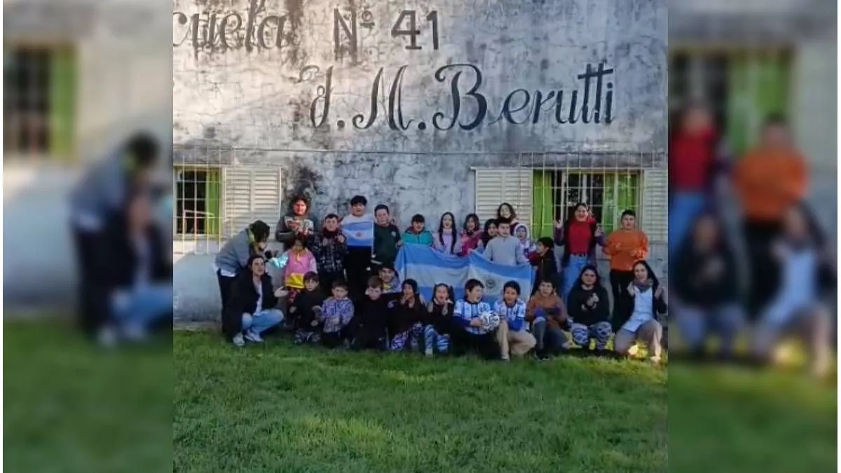 Niños de una escuela rural entrerriana se sumaron a cantarle el feliz cumpleaños a Messi - imagen de origen