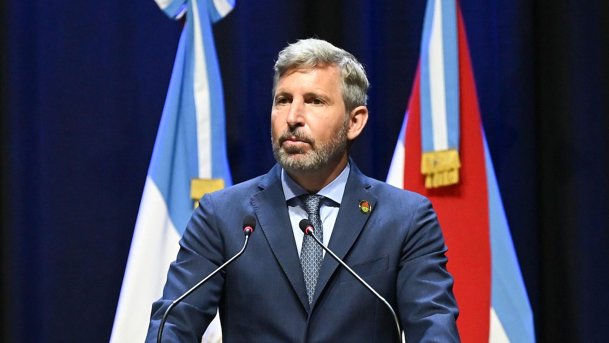Rogelio Frigerio impulsa una reforma previsional en Entre Ríos: aumento de edad jubilatoria y más aportes de ANSES para atender el déficit - Informe Digital - imagen de origen