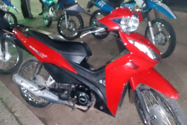 Secuestran en Gualeguaychú una moto robada en Concepción del Uruguay - imagen de origen