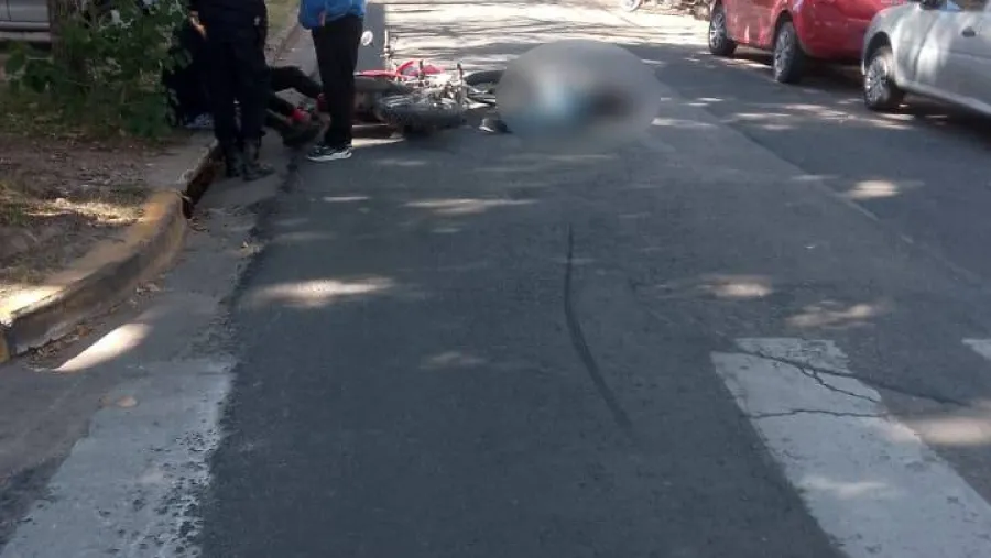 Una mujer de 78 años murió en Paraná tras ser atropellada por una moto y la conductora quedó detenida | Análisis - imagen de origen