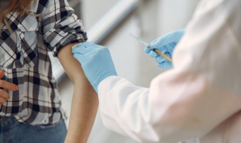 Sugieren anticipar la vacunación antes del aumento de los casos de gripe en Entre Ríos - imagen de origen