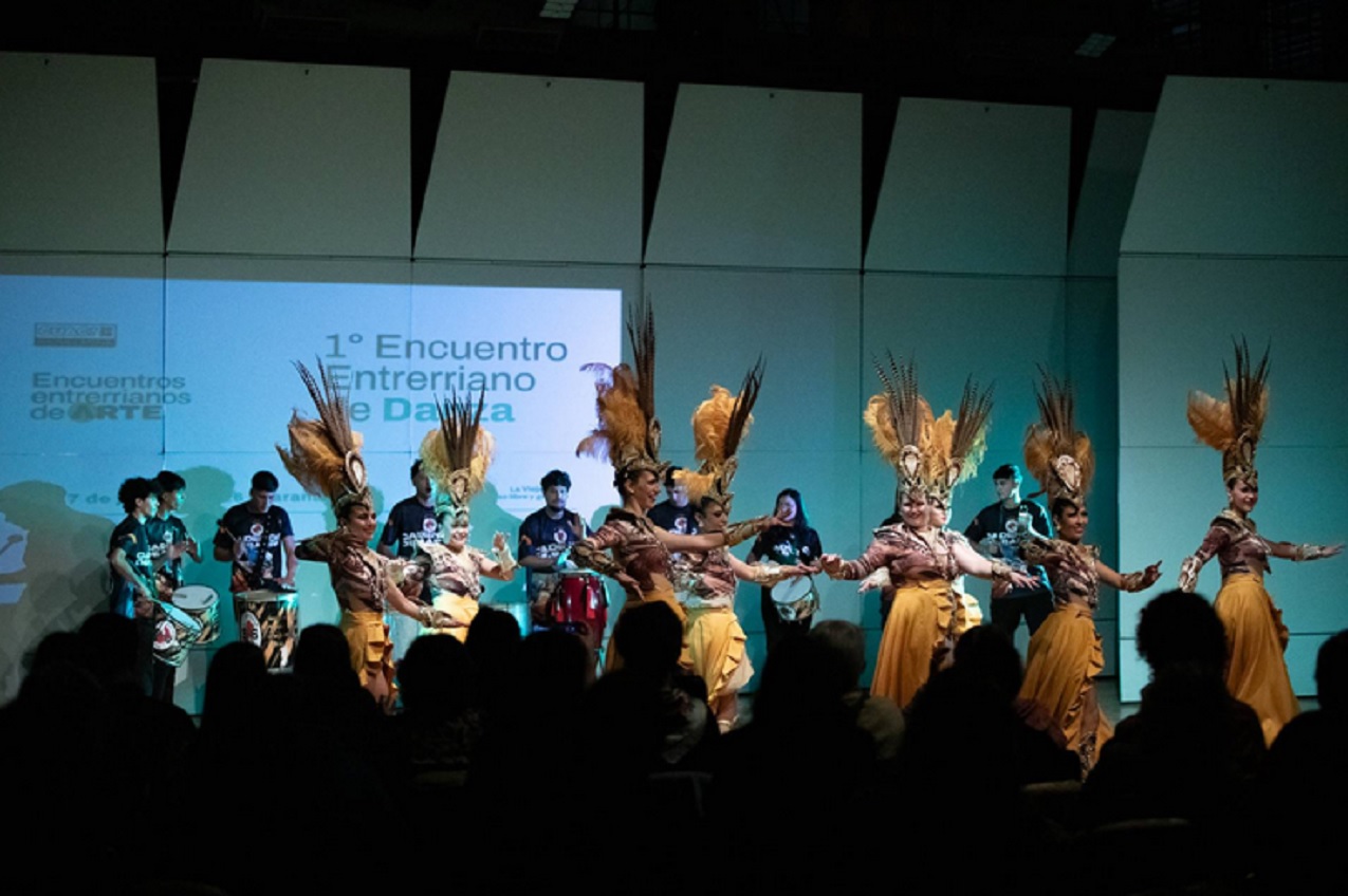 Más de 2.000 personas disfrutaron el primer Encuentro Entrerriano de Danza - imagen de origen