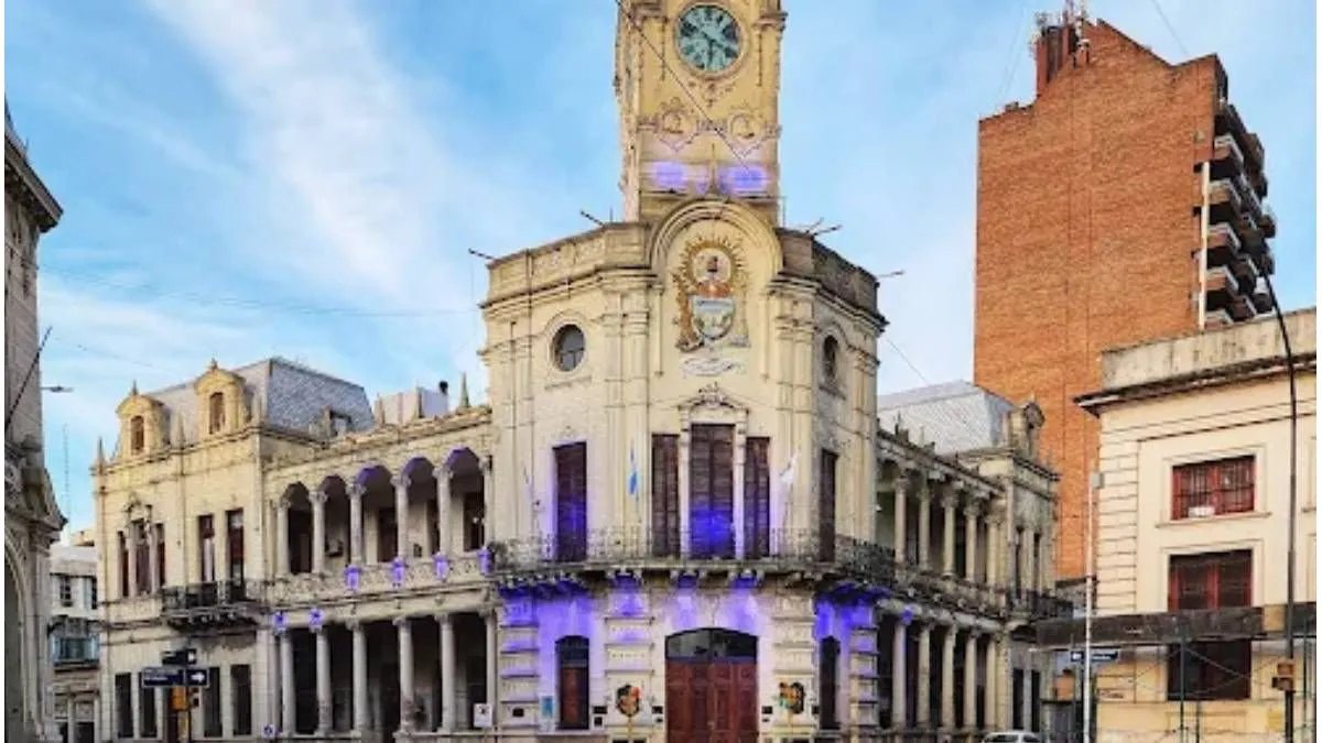 Paraná: el medio aguinaldo estará disponible el lunes 22 - imagen de origen