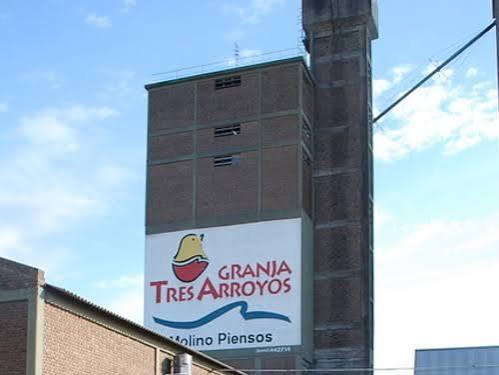 Trabajadores de Granja Tres Arroyos convocan a un encuentro en defensa de los puestos de trabajo - imagen de origen