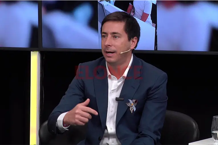“Entre Ríos es una de las cinco provincias argentinas que implementa IA para educar y enseñar mejor” - imagen de origen