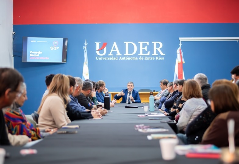 Filipuzzi abrió en Uader un ámbito para las organizaciones sociales - imagen de origen