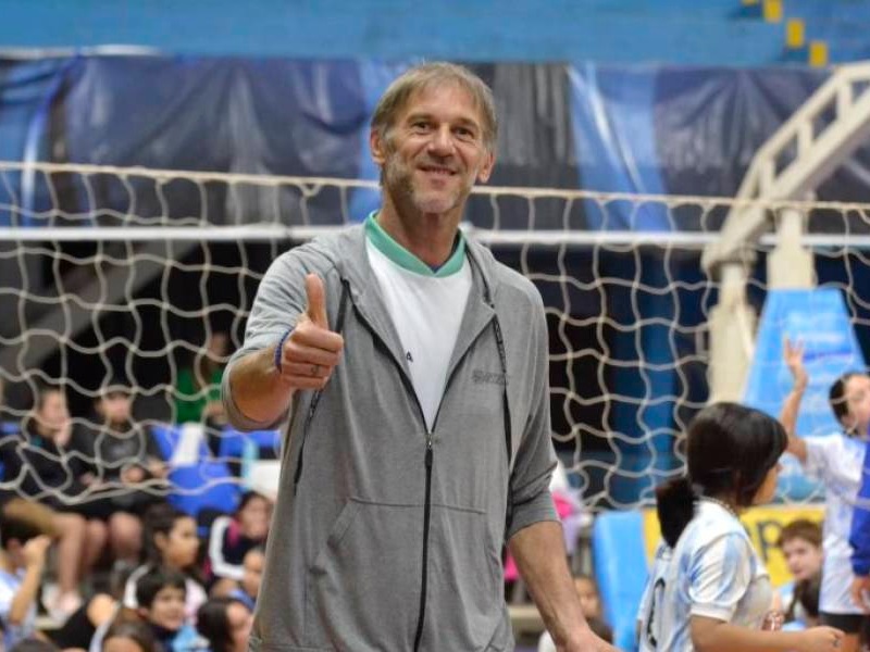 Marcos Milinkovic llegará a Crespo para brindar una clínica de vóley destinada a jugadores, entrenadores y docentes - imagen de origen
