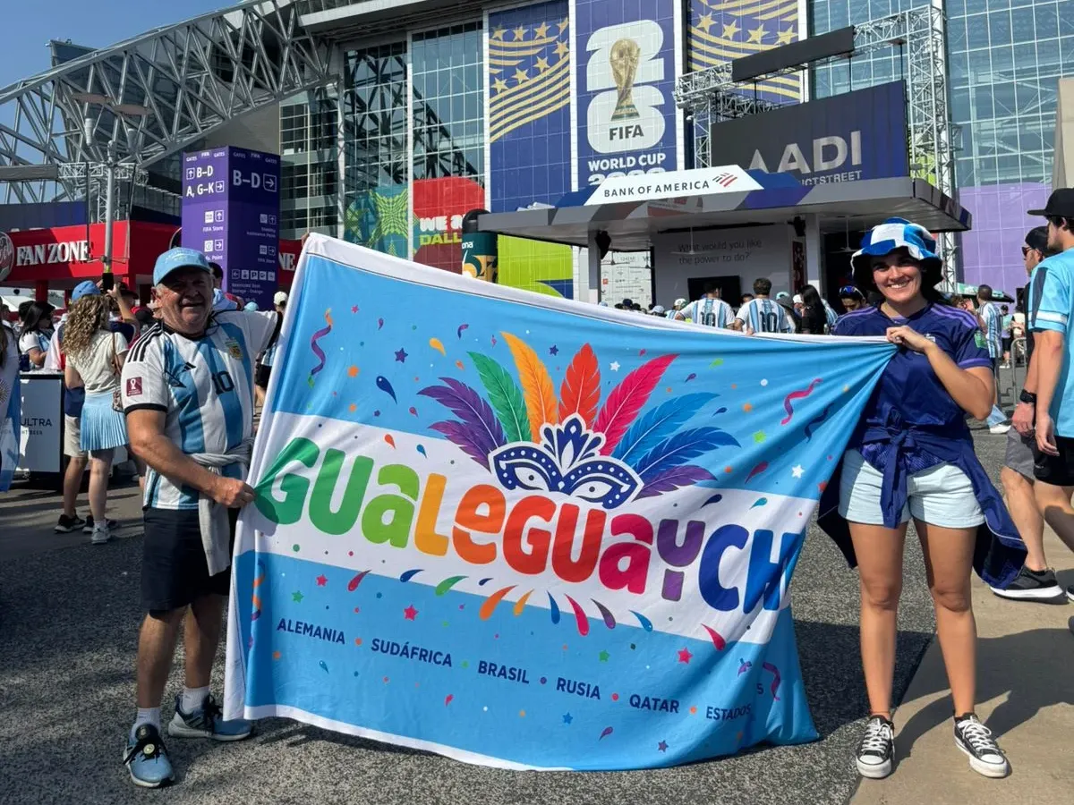 ¿Quiénes son los gualeguaychuenses que llevaron el Carnaval del País al Mundial? - imagen de origen