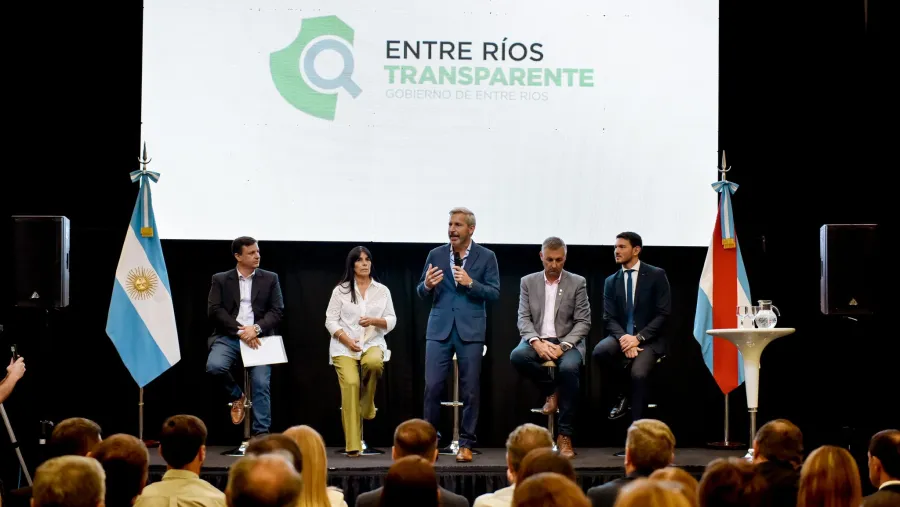 Ética Pública y Ficha Limpia: los puntos clave y a quiénes afecta el proyecto paralizado en el Senado | Análisis - imagen de origen