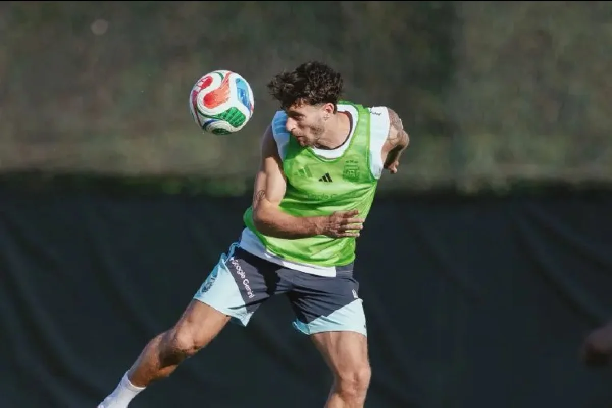 Selección Argentina: el entrerriano Marcos Senesi podría debutar en el Mundial ante Jordania - imagen de origen