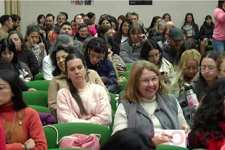 Diseña Paraná abrió capacitaciones con 337 inscriptos de cara a la feria de octubre - imagen de origen