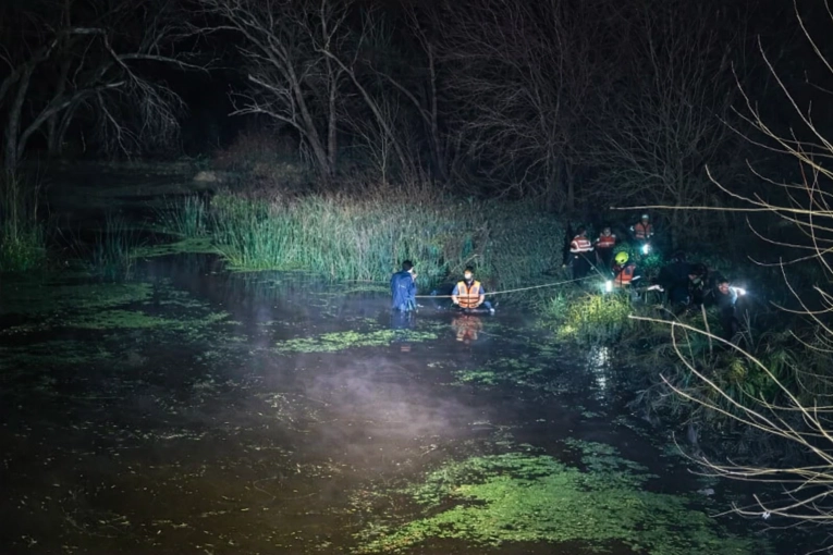 Identificaron a la familia entrerriana que murió tras caer con su auto al agua - imagen de origen
