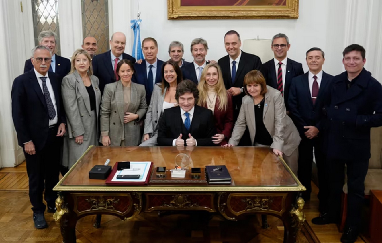 Quiénes son los integrantes del gobierno que se adhirieron al régimen simplificado de Ganancias - imagen de origen