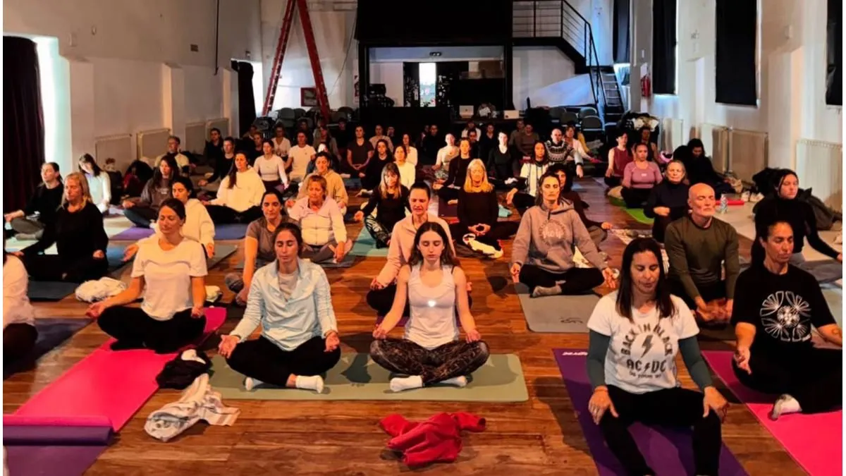 Paraná celebró el Día Internacional del Yoga con una convocatoria récord - imagen de origen