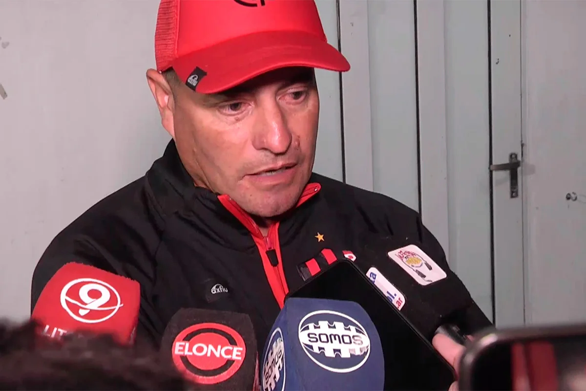 Candia: “El invicto es una caricia, pero tenemos que seguir pensando en el proceso” - Plaza Web - imagen de origen