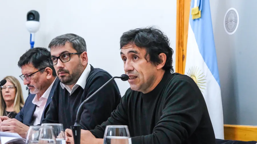 AGMER ratificó el rechazo a la reforma previsional en el Senado y afirmó que "el 82% móvil se reduce al 60%" | Análisis - imagen de origen