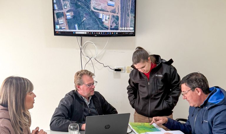 Con la presencia de la ministra de Industria en Mocoretá, evaluaron obras proyectadas para el Parque Industrial - imagen de origen