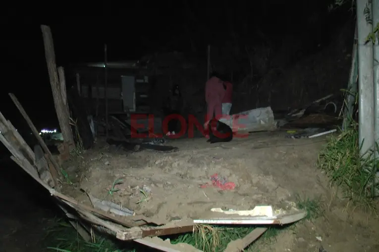 Joven sufrió pérdidas totales tras incendiarse su casa en Paraná y pide ayuda a la comunidad - imagen de origen
