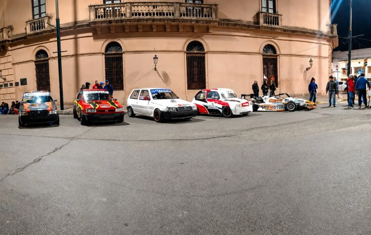 Se realizó la presentación oficial del Gran Premio Río Uruguay Seguros de Pilotos Invitados - imagen de origen