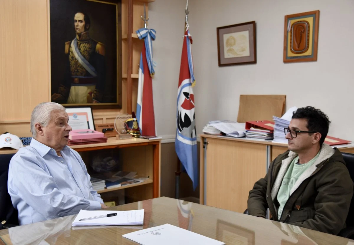 Lauritto se reunió con el Presidente de la Comisión de Carnaval - imagen de origen