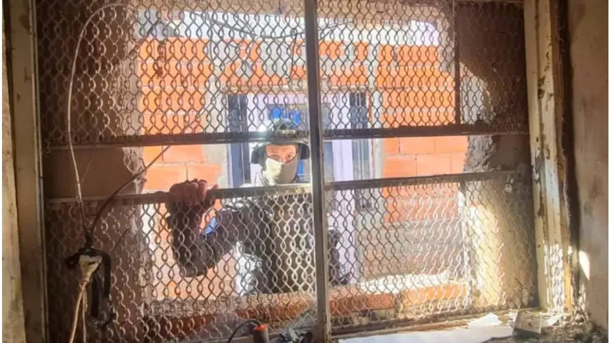 Golpe al narcomenudeo en Paraná: detienen a presunto líder y secuestran más de 6 millones de pesos - imagen de origen