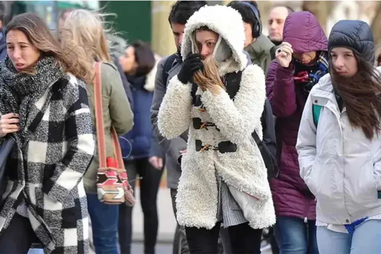 Ola polar y alerta por frío extremo: anticipan heladas intensas y mínimas bajo cero - imagen de origen