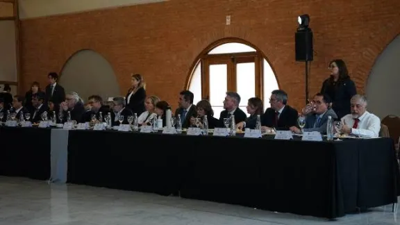 Vocales del STJ de Entre Ríos participaron de la deliberación de Jufejus en San Juan - imagen de origen