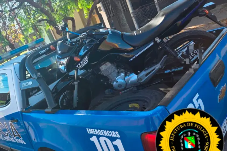Picadas ilegales y maniobras peligrosas: secuestraron dos motos tras allanamientos - imagen de origen