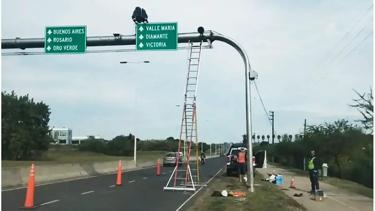 Nuevas cámaras en Ruta 11: habrá multas de hasta un millón de pesos - imagen de origen