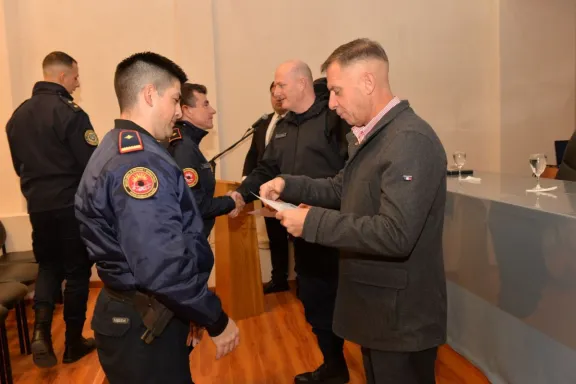 La Policía de Entre Ríos capacitó a su personal en investigación de incendios - imagen de origen