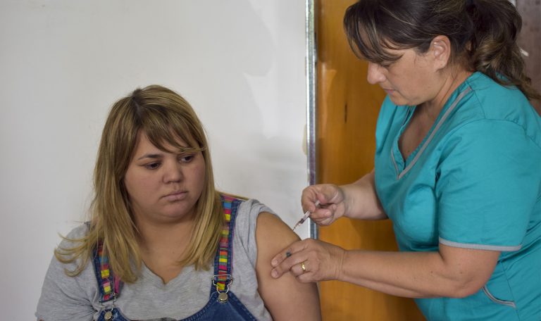 Inició la tercera etapa de vacunación antigripal en Entre Ríos - imagen de origen