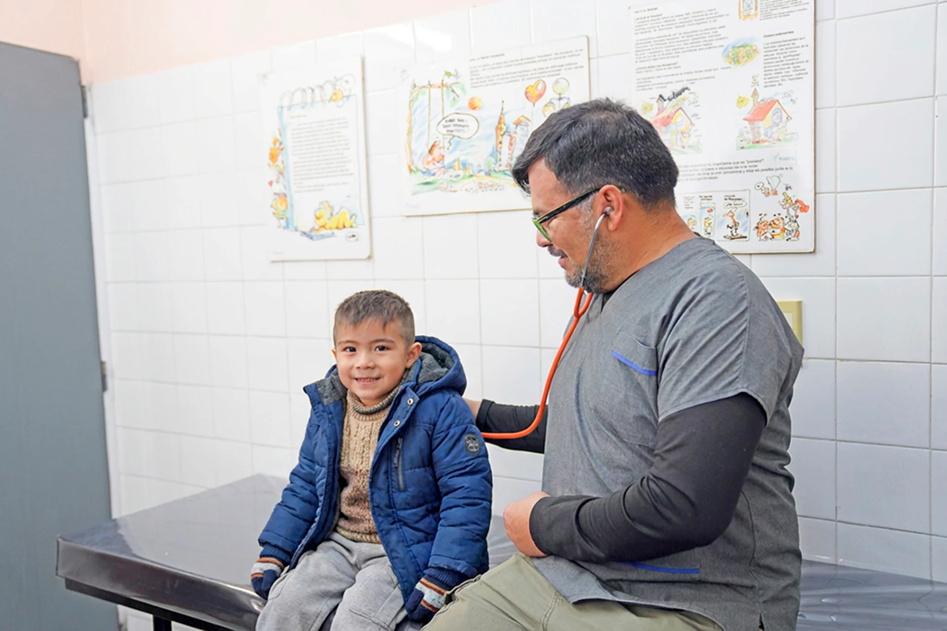 Con la llegada del frío aumentan las enfermedades respiratorias en niños: qué recomiendan desde Salud - imagen de origen