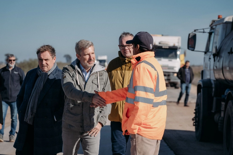 Frigerio recorrió obras estratégicas y ratificó inversiones en Villa Paranacito e Ibicuy - imagen de origen