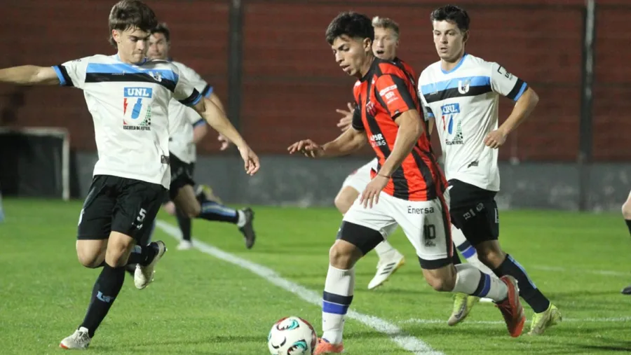 Patronato eliminó a UNL y se instaló en la final de la Copa Túnel Subfluvial | Análisis - imagen de origen