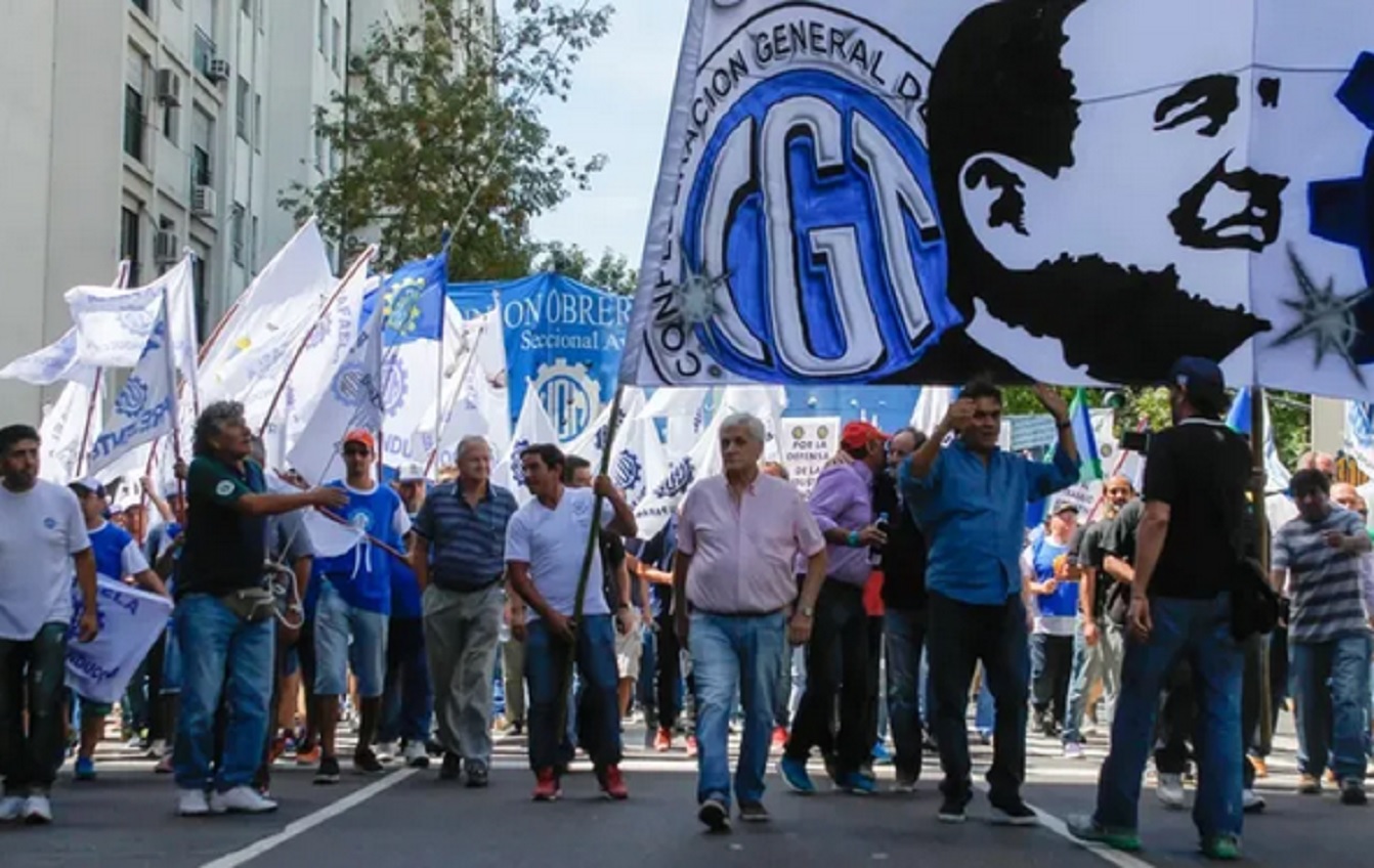 Derechos laborales: advierten que Argentina está entre los 10 peores países del mundo - imagen de origen