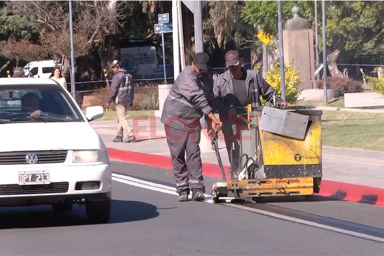 Avanzan los trabajos para reubicar la ciclovía de la Costanera de Paraná - imagen de origen