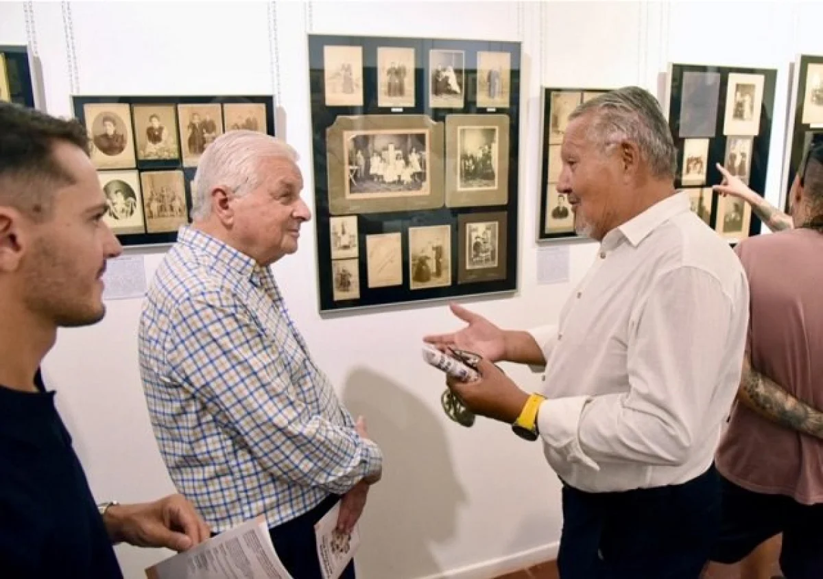 Realizarán la última visita mediada a la muestra “Fotógrafos en Entre Ríos” - imagen de origen