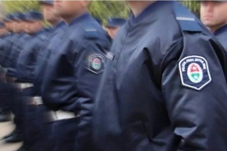 Abrieron las inscripciones para ingresar a la Policía de Entre Ríos - imagen de origen