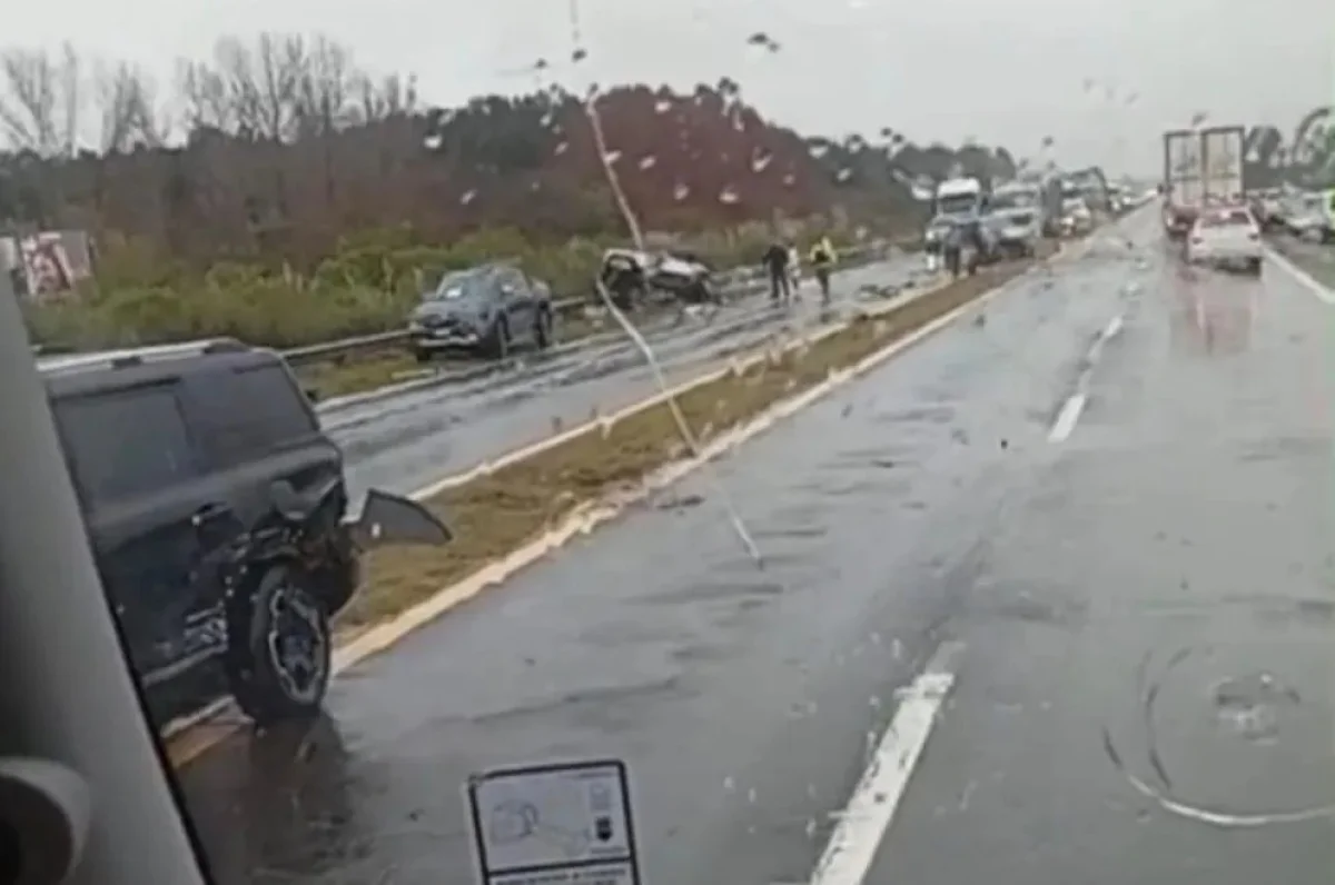 Trágico choque múltiple en la Ruta Nacional 12: cuatro muertos y varios heridos - imagen de origen