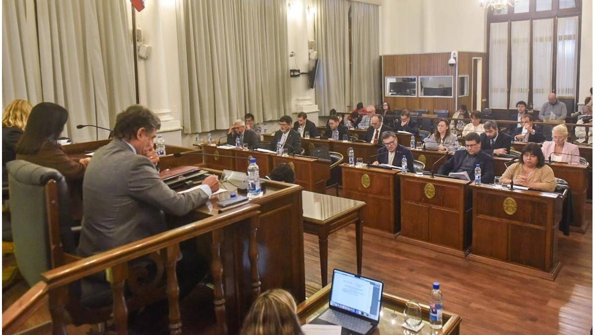 La oposición en el Senado pidió precisiones sobre la Caja de Jubilaciones y los acuerdos con Nación - imagen de origen