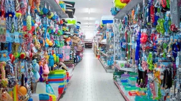 Una ciudad entrerriana suspendió por 100 días las habilitaciones de nuevos polirrubros y bazares - imagen de origen
