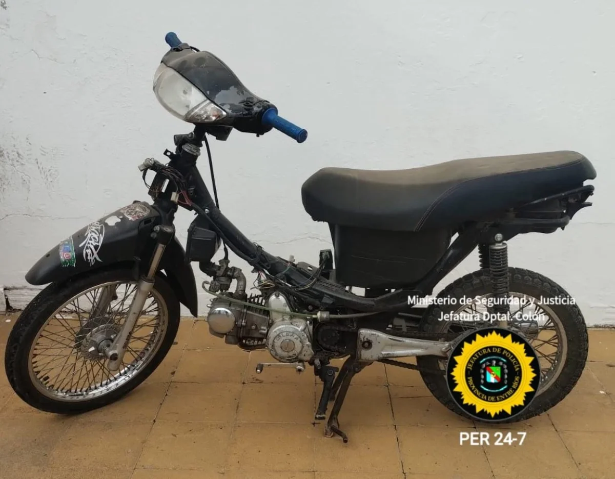 Villa Elisa: secuestran una motocicleta con pedido de secuestro - imagen de origen